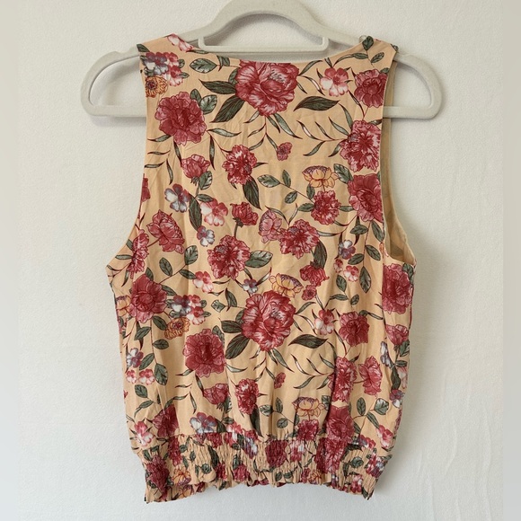 Hayden Floral Blouse – NWT – Women’s Size Medium - Picture 2 of 8